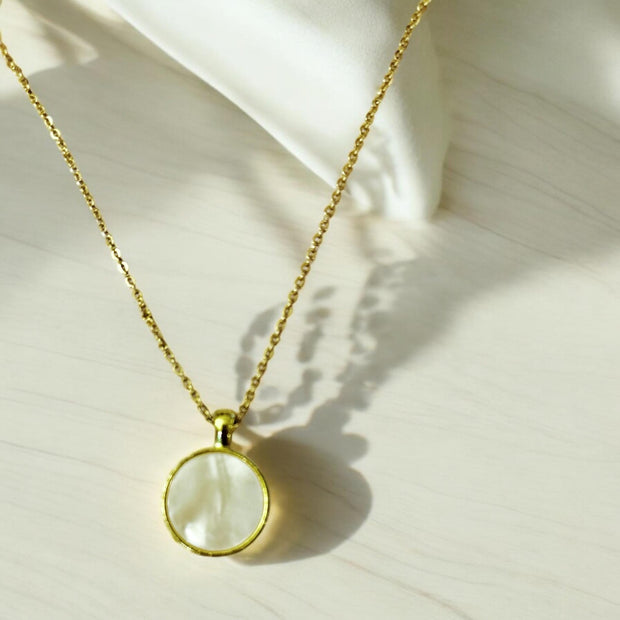 Mother of Pearl Necklace | Gold Pearl Pendant Necklace | Silver Pearl Pendant Necklace | Circle Pearl Pendant | Boho Pearl Necklace