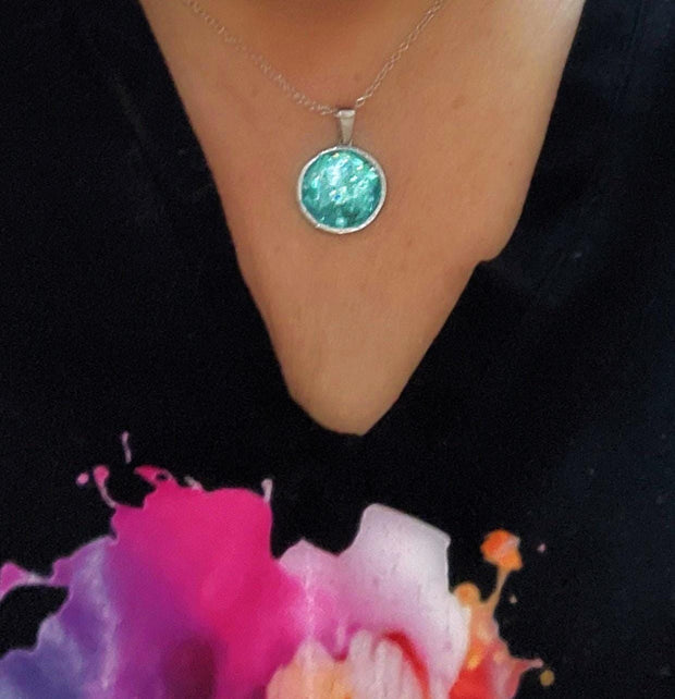Blue Crushed Glass Necklace - Elegant Round Design