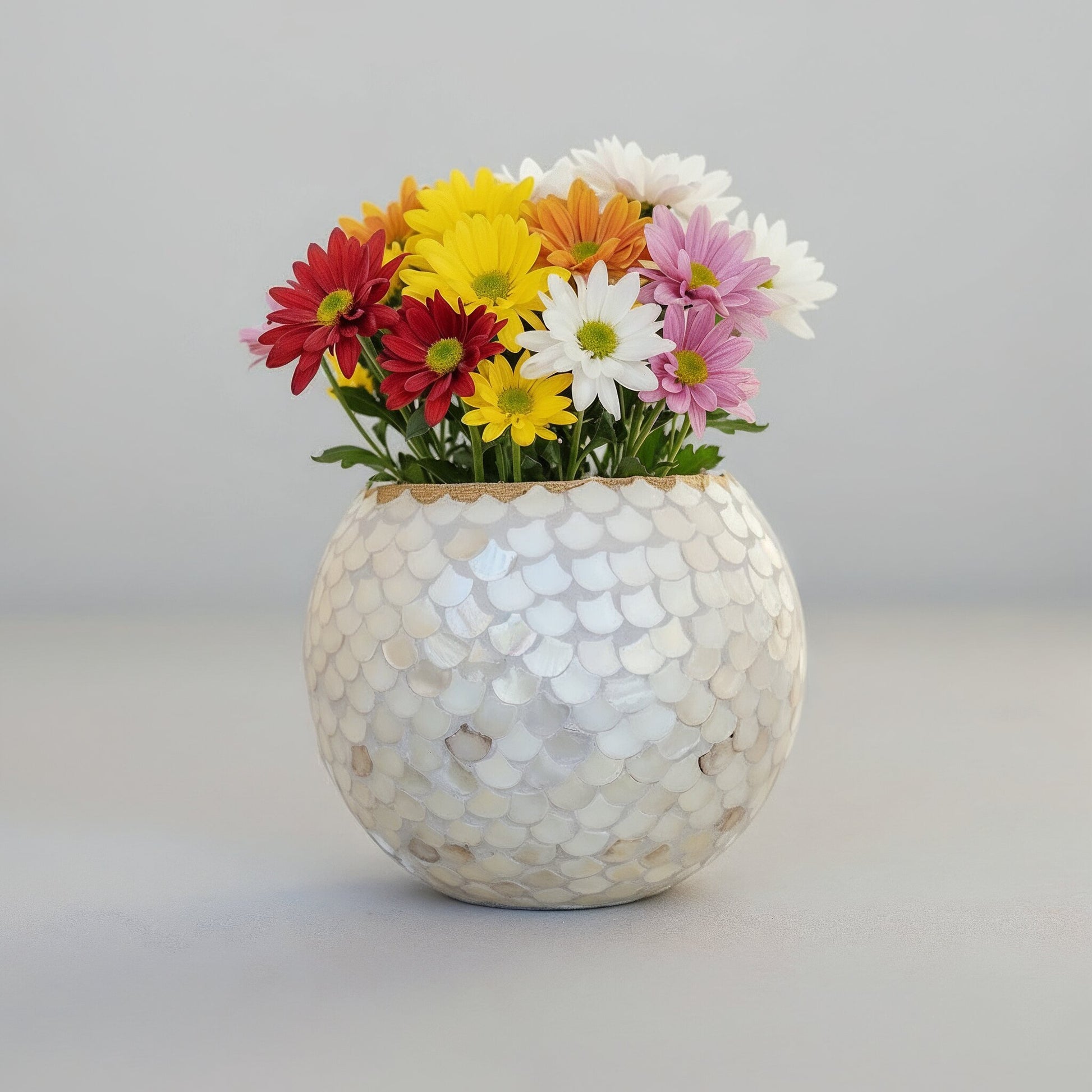 Iridescent white scalloped mosaic bowl with handcrafted design, featuring shimmering mosaic tiles and decorative edges.