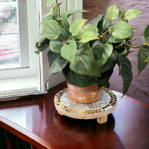 Plant Lovers Gold Plant Stand