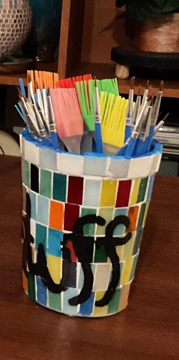 Crafter storage cups